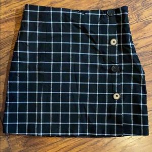 Forever 21 plaid black and white skirt